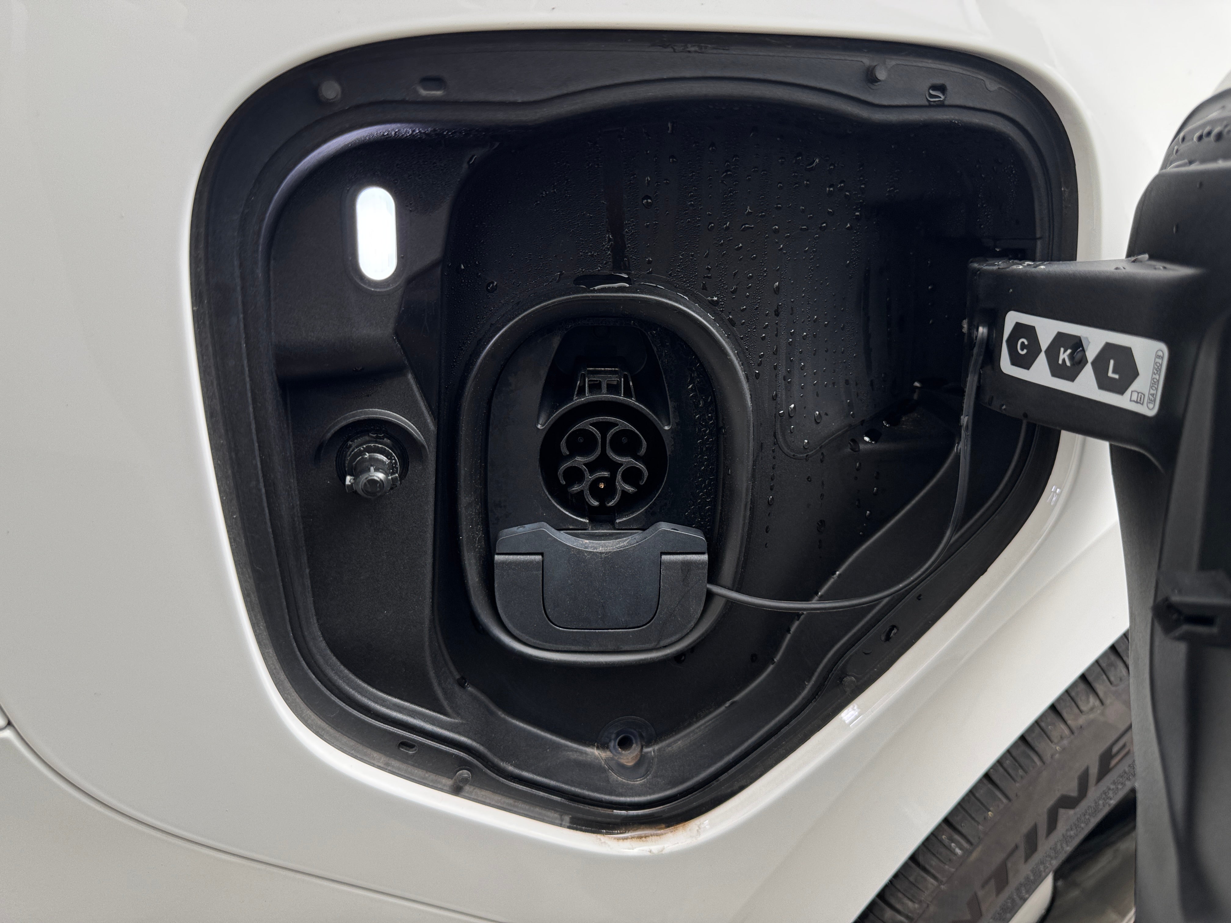 Used 2025 Volkswagen ID. Buzz PRO S with VIN WVGAWVEB9SH010701 for sale in Pewaukee, WI