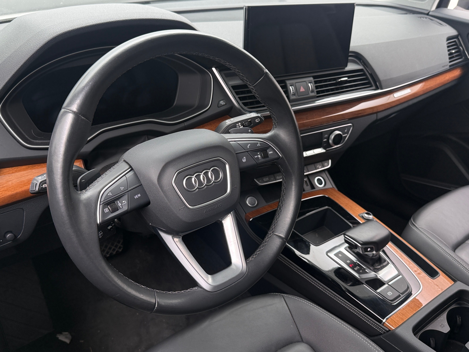 Thumbnail: 2023 Audi Q5 - 4