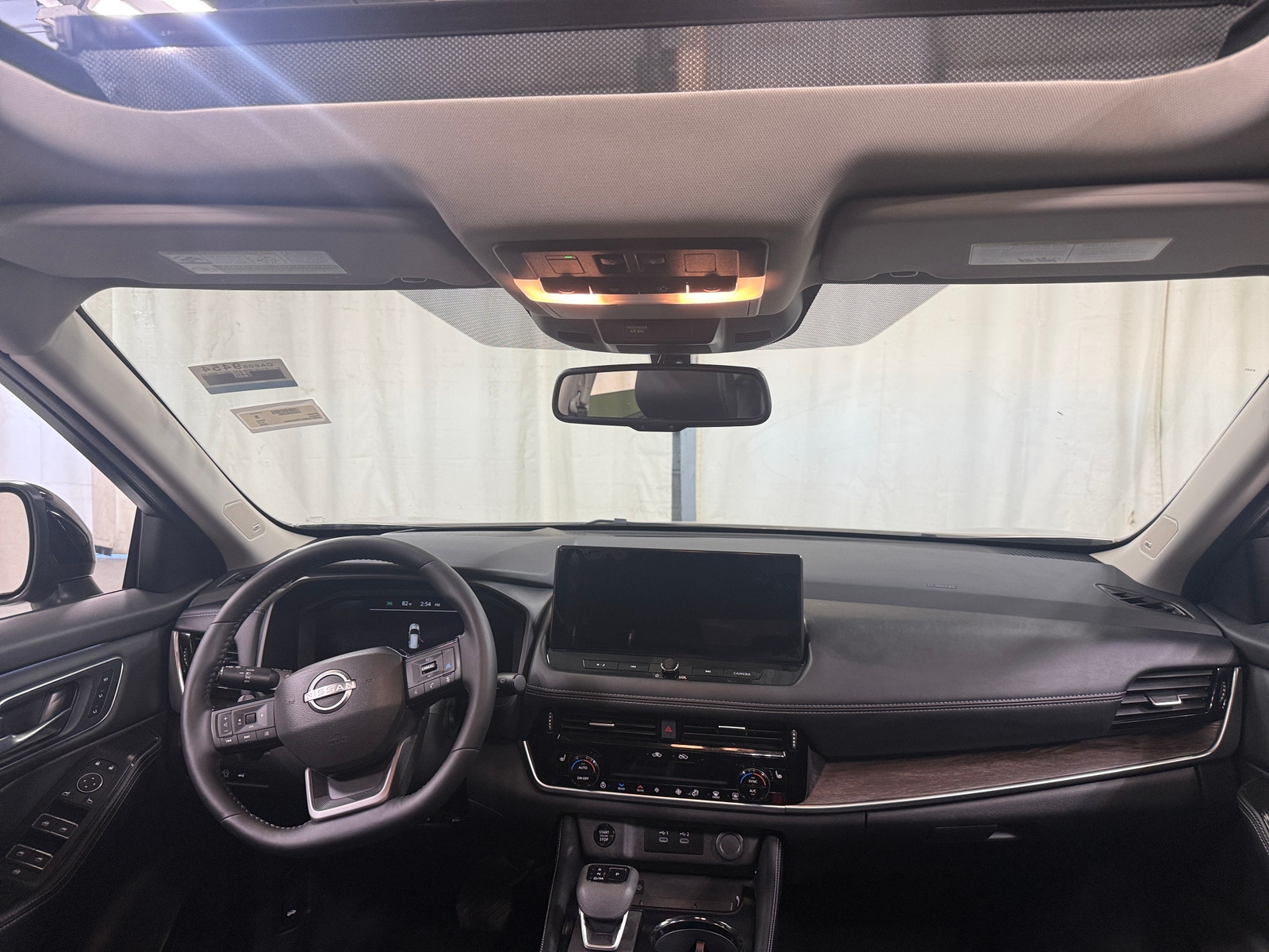 Thumbnail: 2026 Nissan Rogue - 2