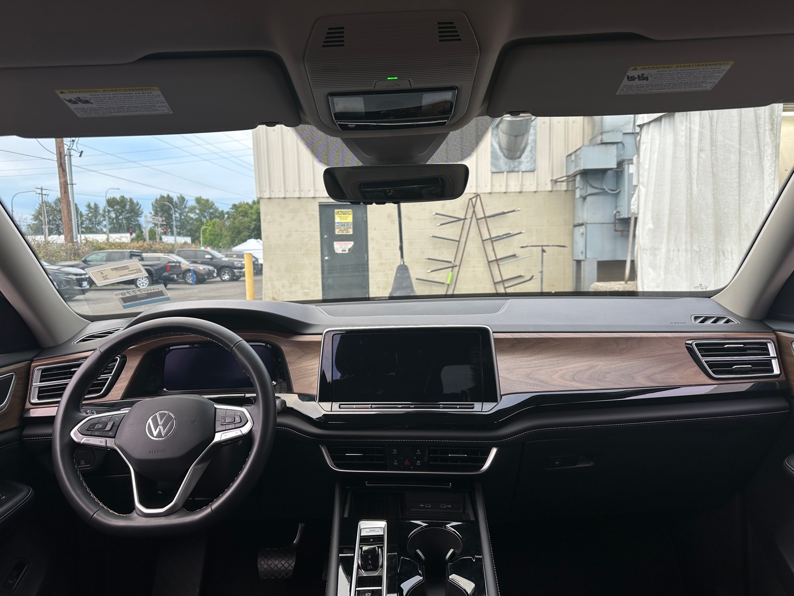 Thumbnail: 2026 Volkswagen Atlas - 2