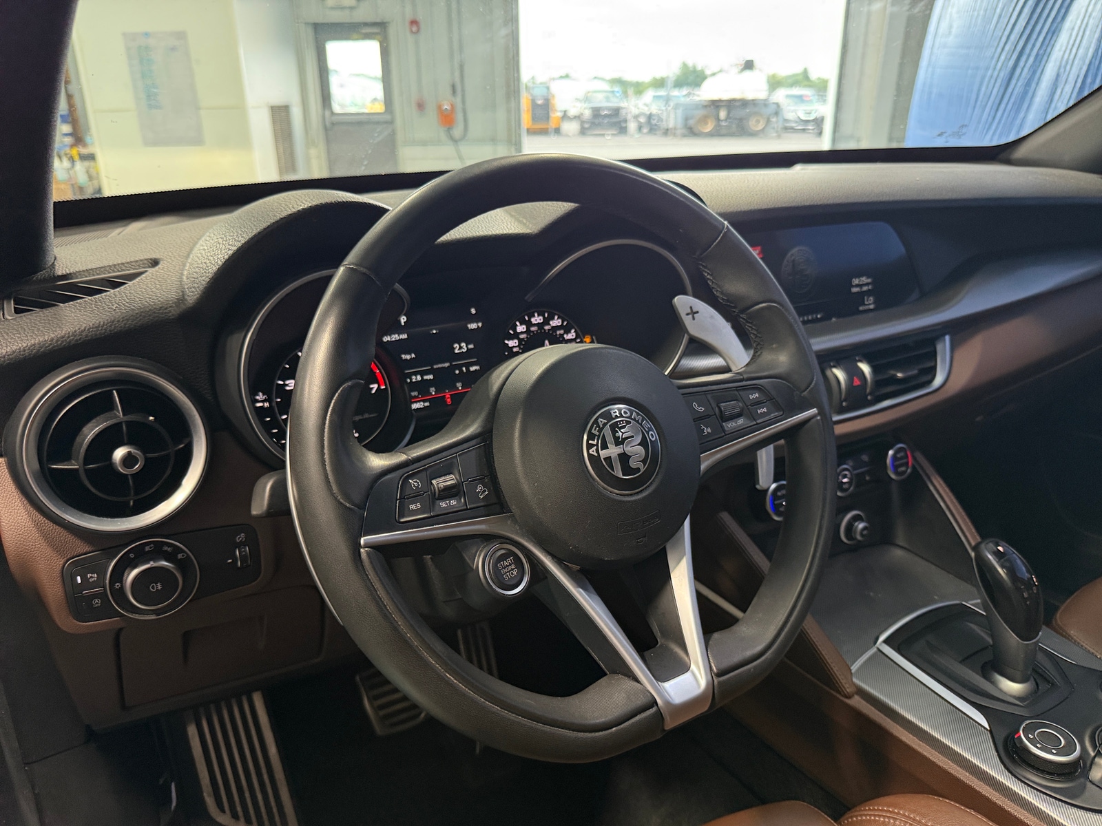 Thumbnail: 2019 Alfa Romeo Stelvio - 4