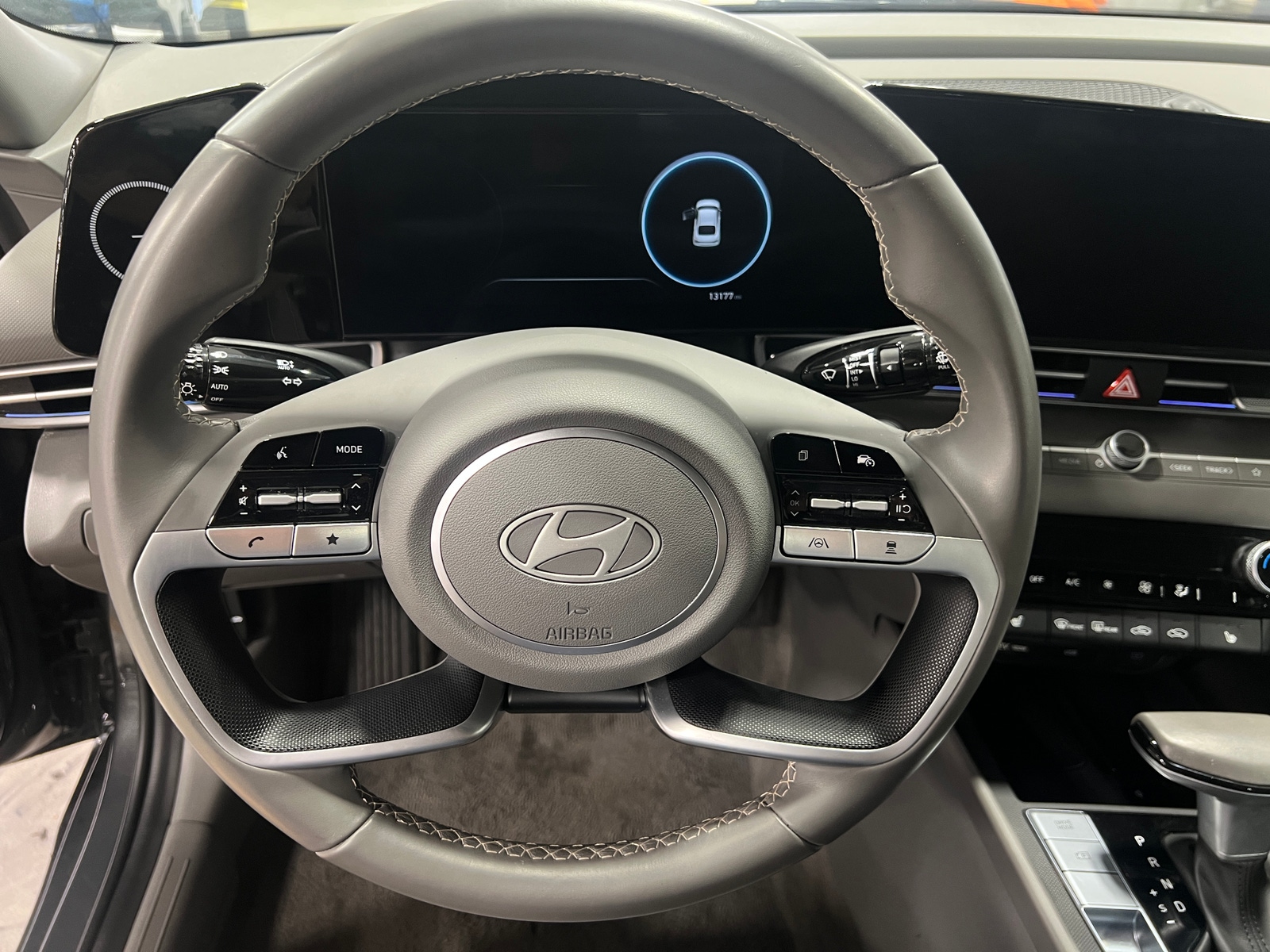 Thumbnail: 2025 Hyundai Elantra - 5