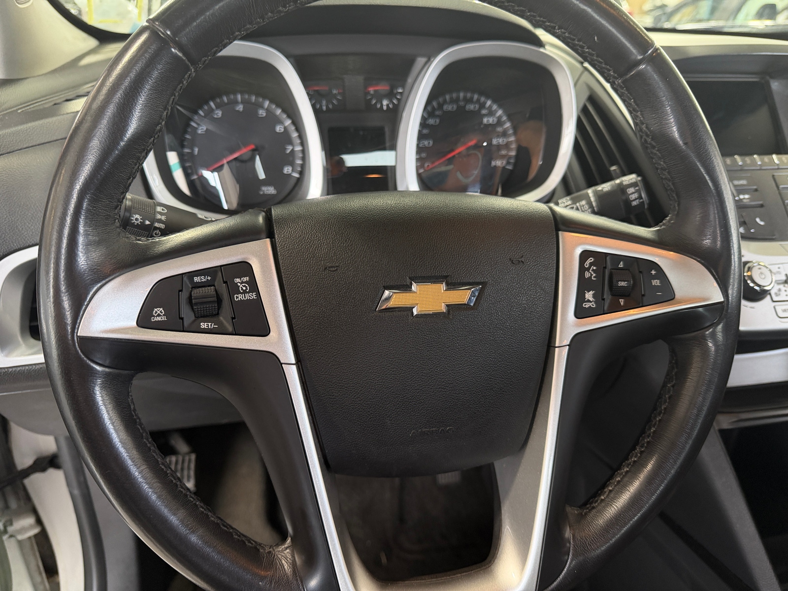 Thumbnail: 2017 Chevrolet Equinox - 5