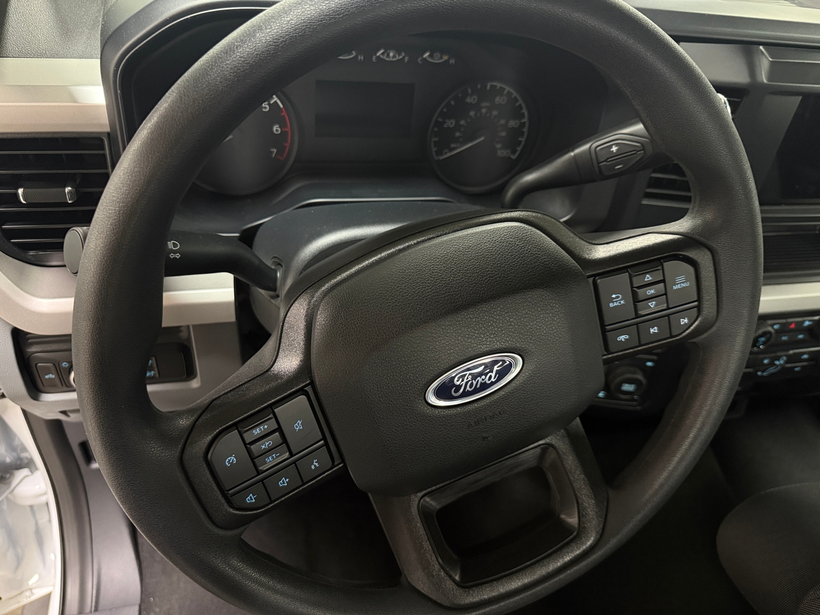 Thumbnail: 2025 Ford Econoline - 5
