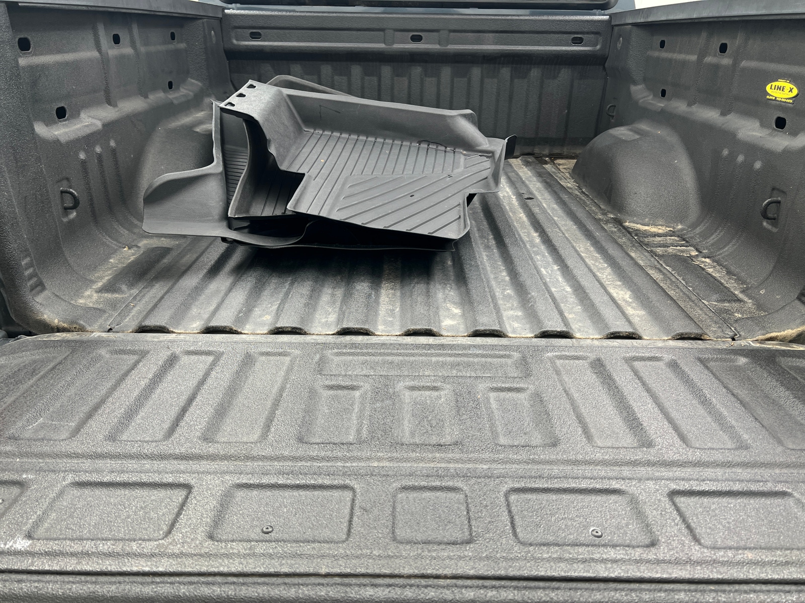 Thumbnail: 2019 Chevrolet Colorado - 6