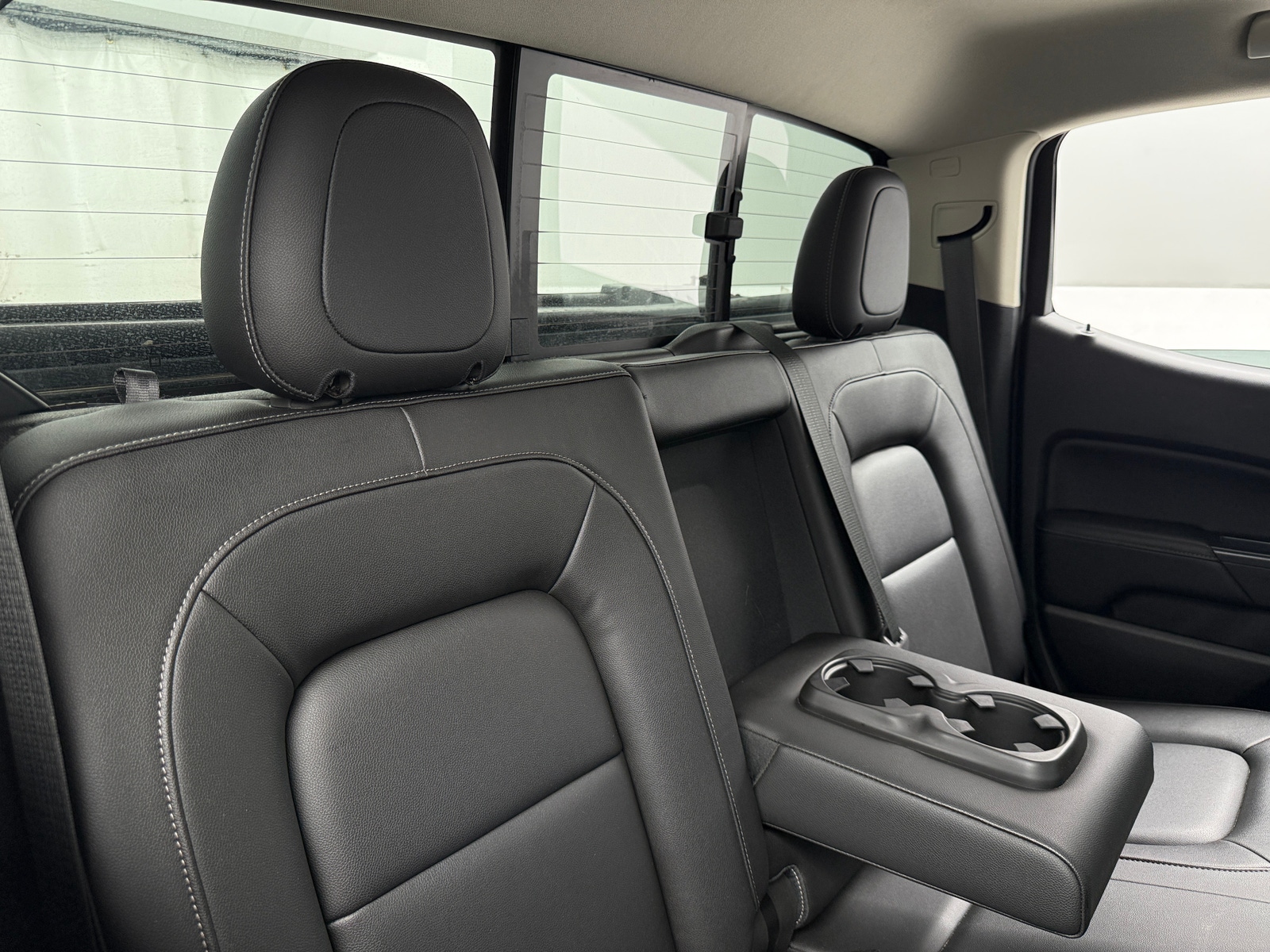 Thumbnail: 2016 GMC Canyon - 5