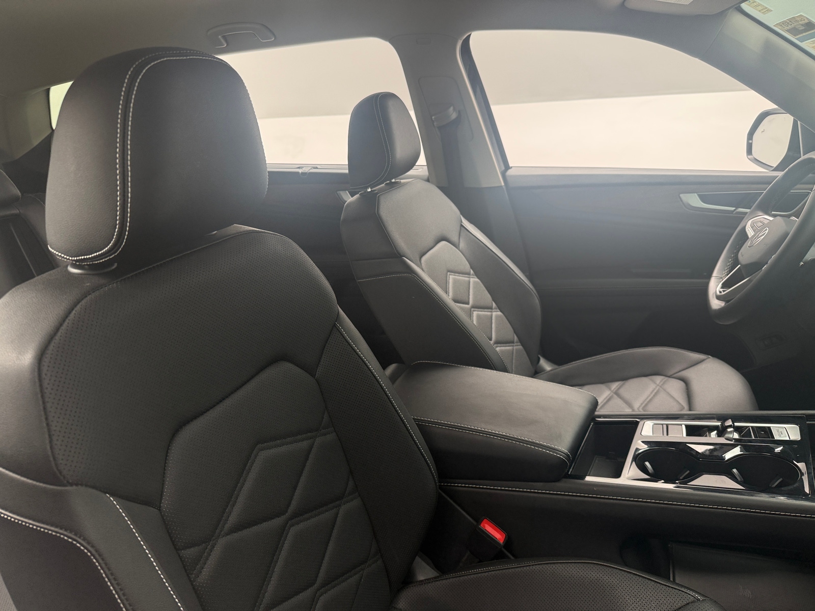 Thumbnail: 2026 Volkswagen Atlas - 2
