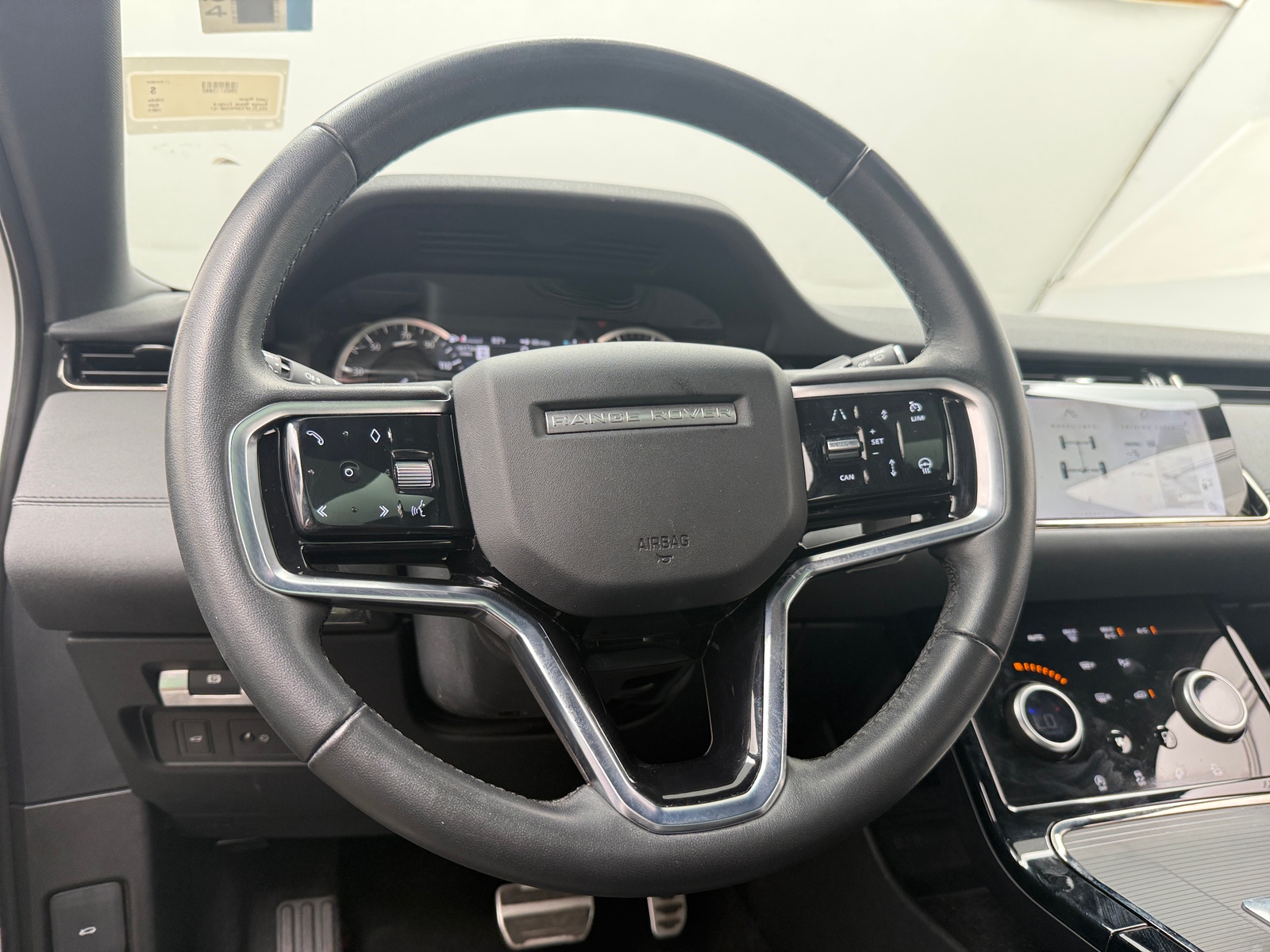 Thumbnail: 2023 Land Rover Range Rover Evoque - 4