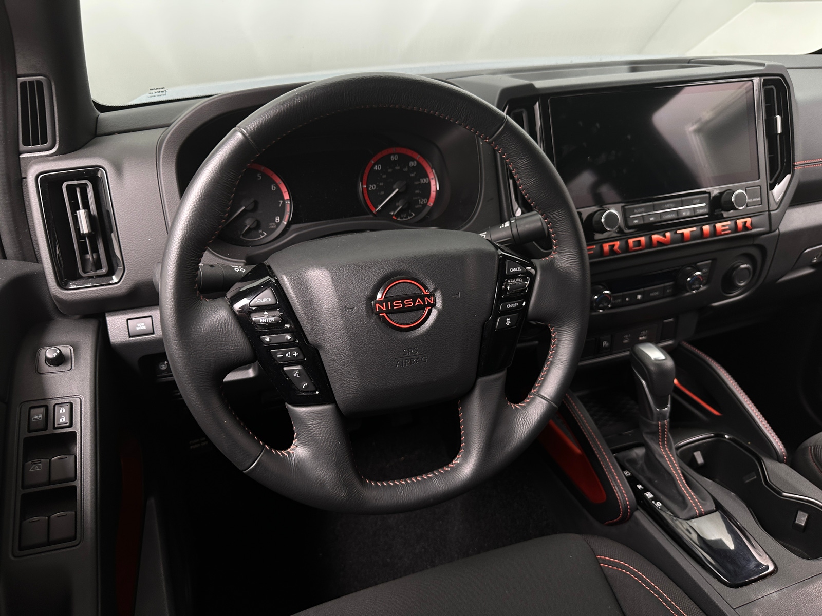 Thumbnail: 2025 Nissan Frontier - 5