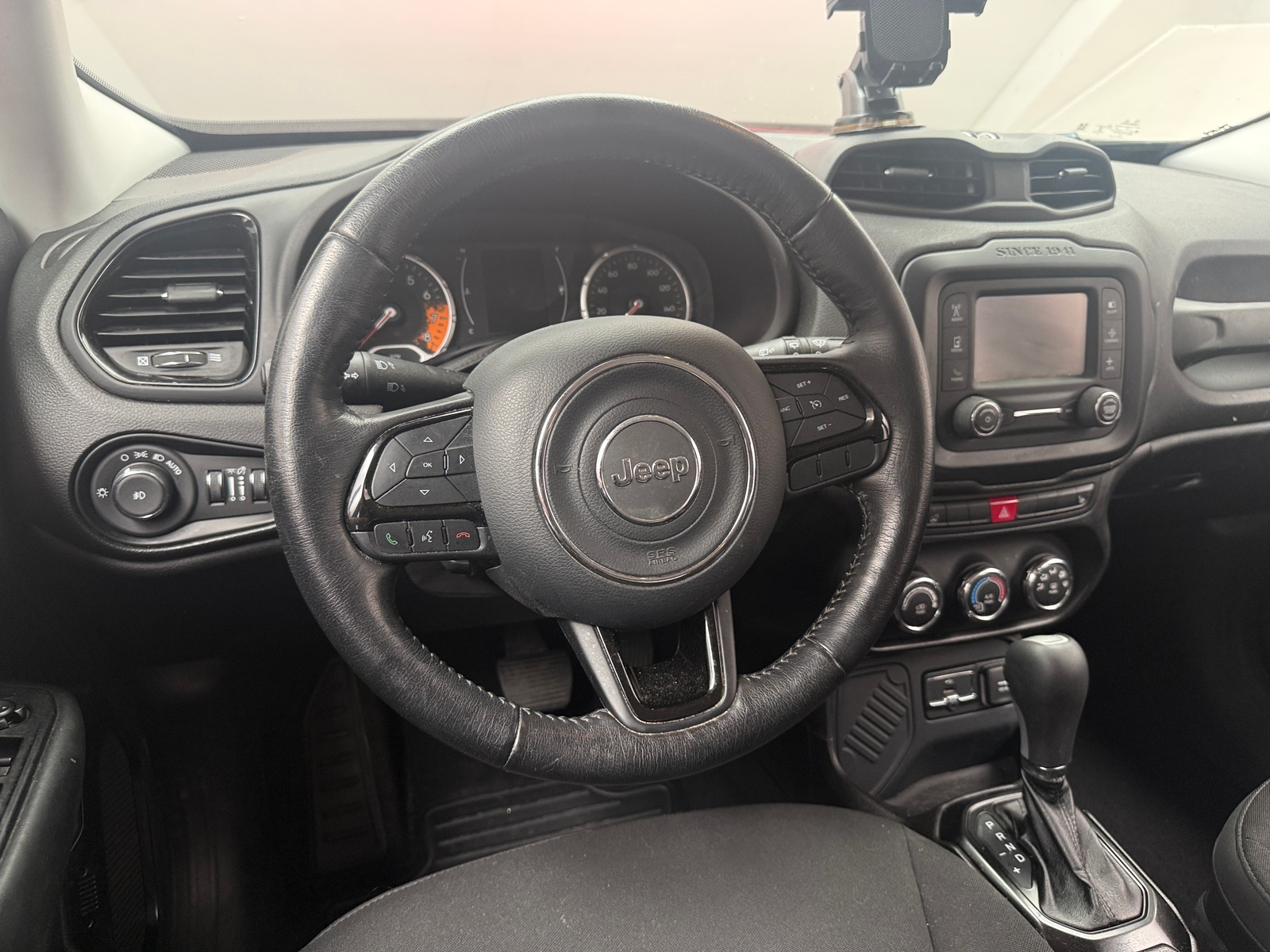 Thumbnail: 2017 Jeep Renegade - 5