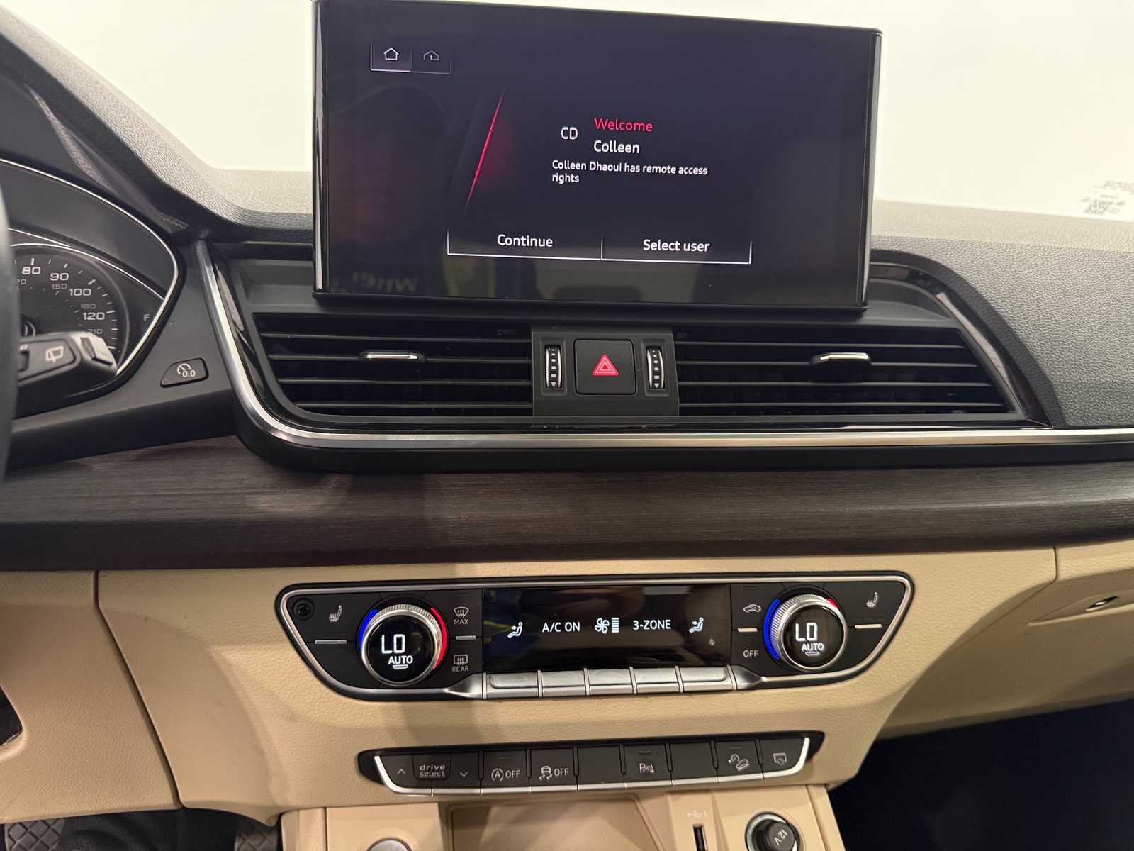 Thumbnail: 2021 Audi Q5 - 3