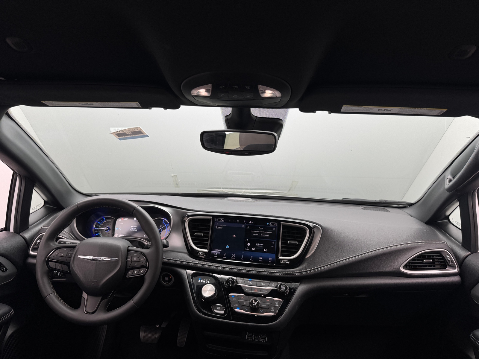 Thumbnail: 2024 Chrysler Pacifica - 2