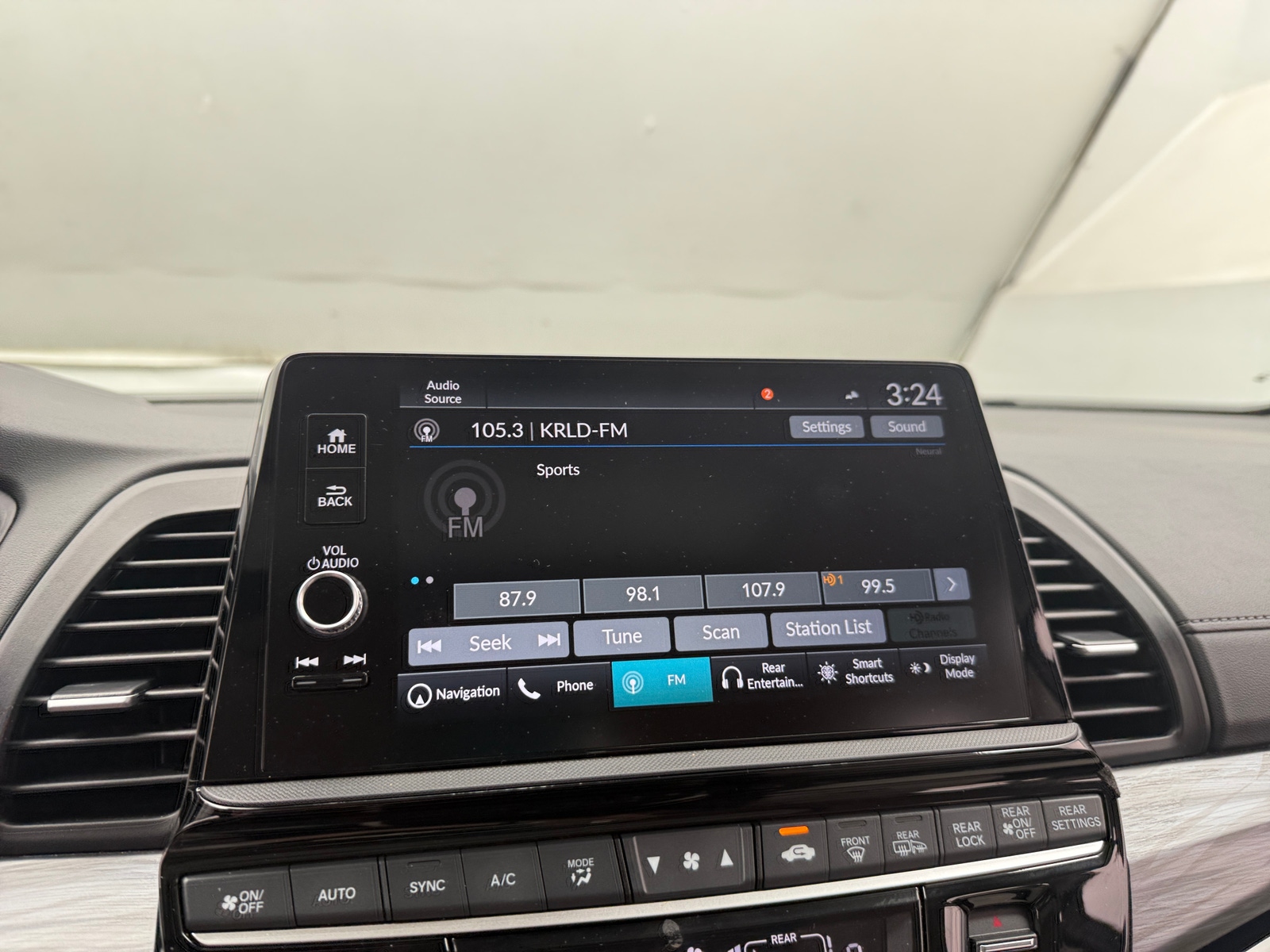 Thumbnail: 2026 Honda Odyssey - 3