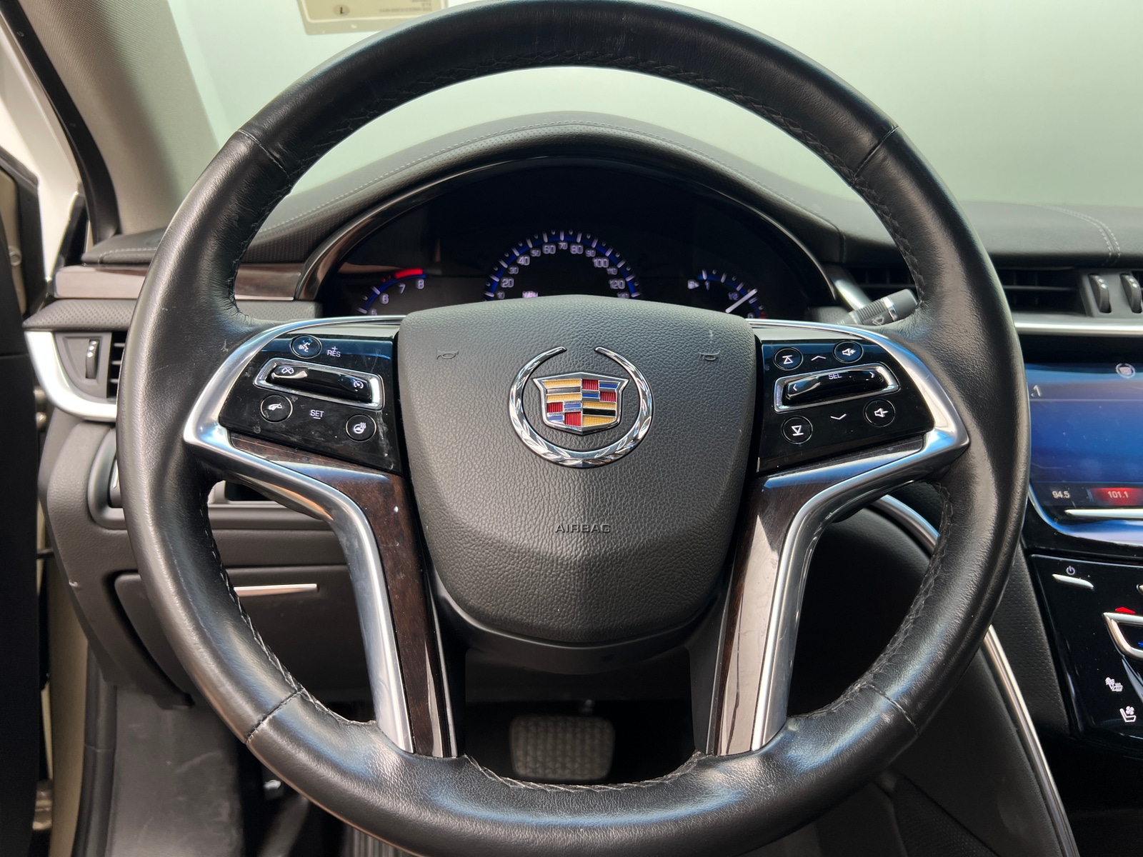 Thumbnail: 2014 Cadillac XTS - 4