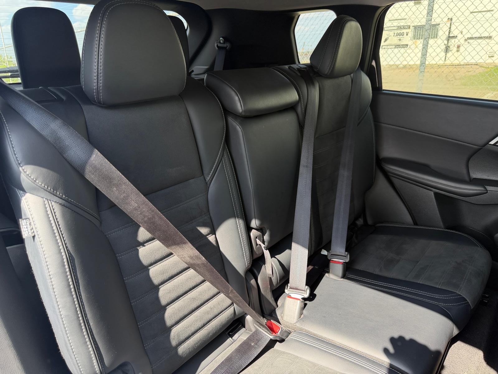Thumbnail: 2024 Mitsubishi Outlander - 5
