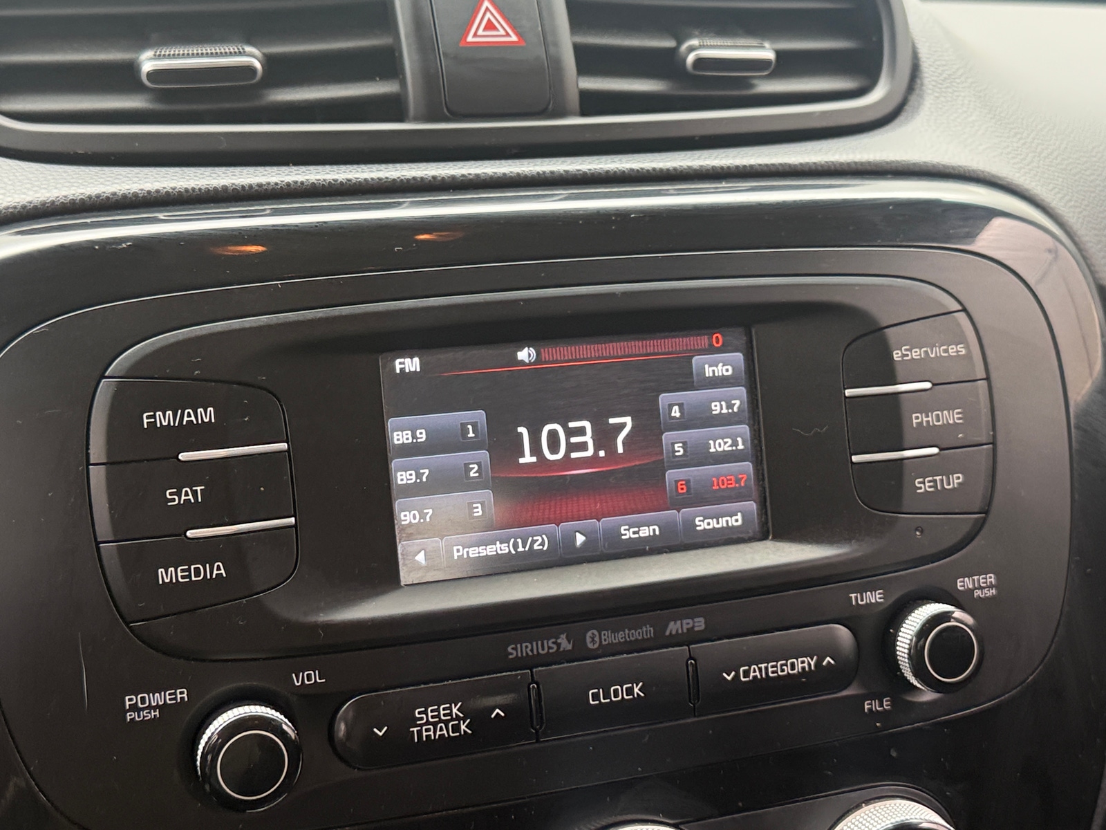 Thumbnail: 2015 Kia Soul - 4
