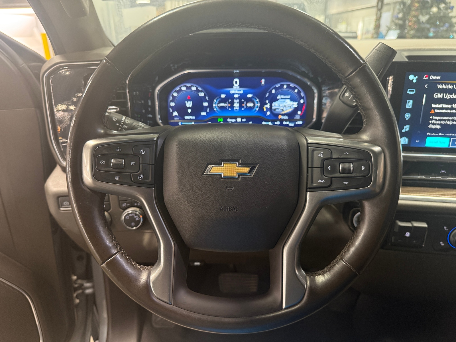 Thumbnail: 2023 Chevrolet Silverado 1500 - 5