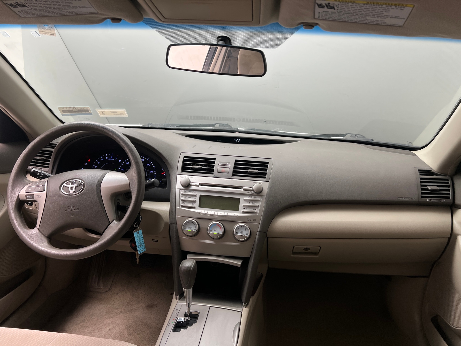 Thumbnail: 2011 Toyota Camry - 3