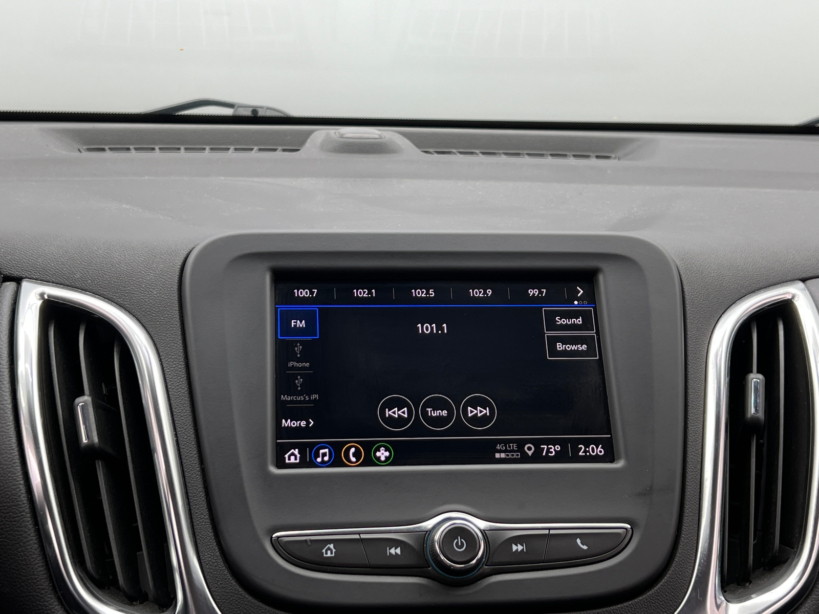 Thumbnail: 2024 Chevrolet Equinox - 4