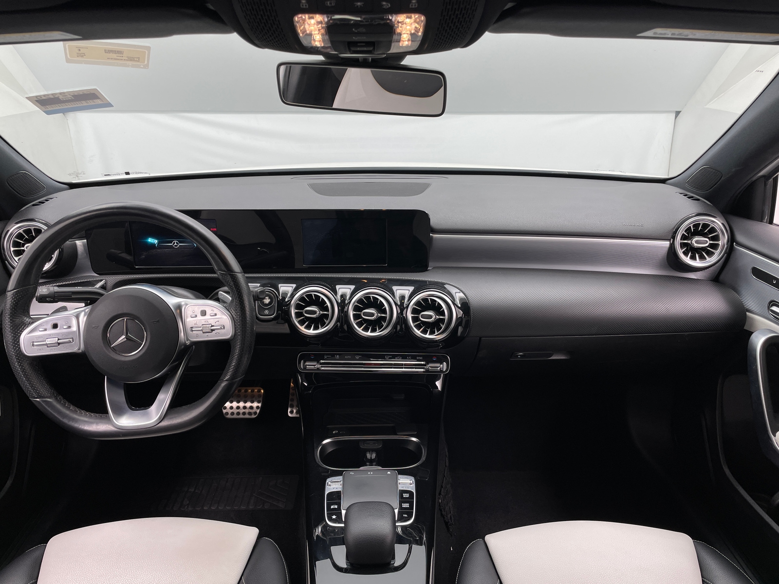 Thumbnail: 2019 Mercedes-Benz A-Class - 2