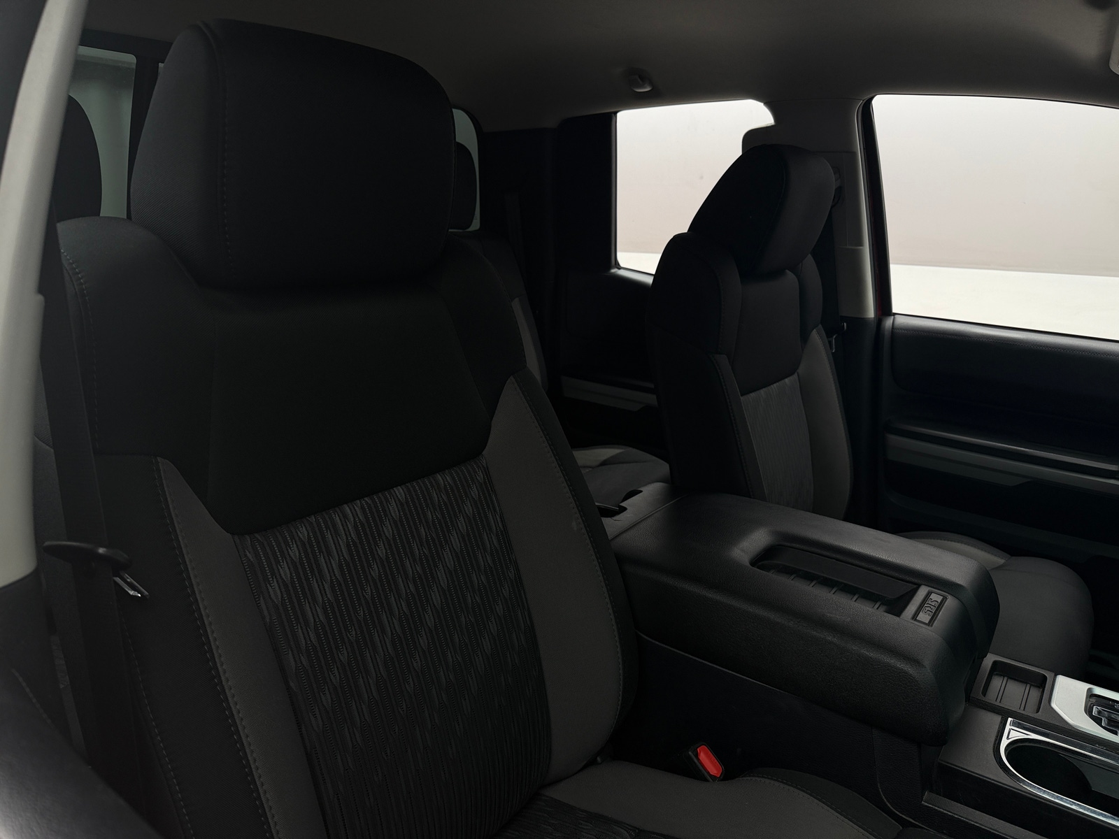 Thumbnail: 2018 Toyota Tundra - 2