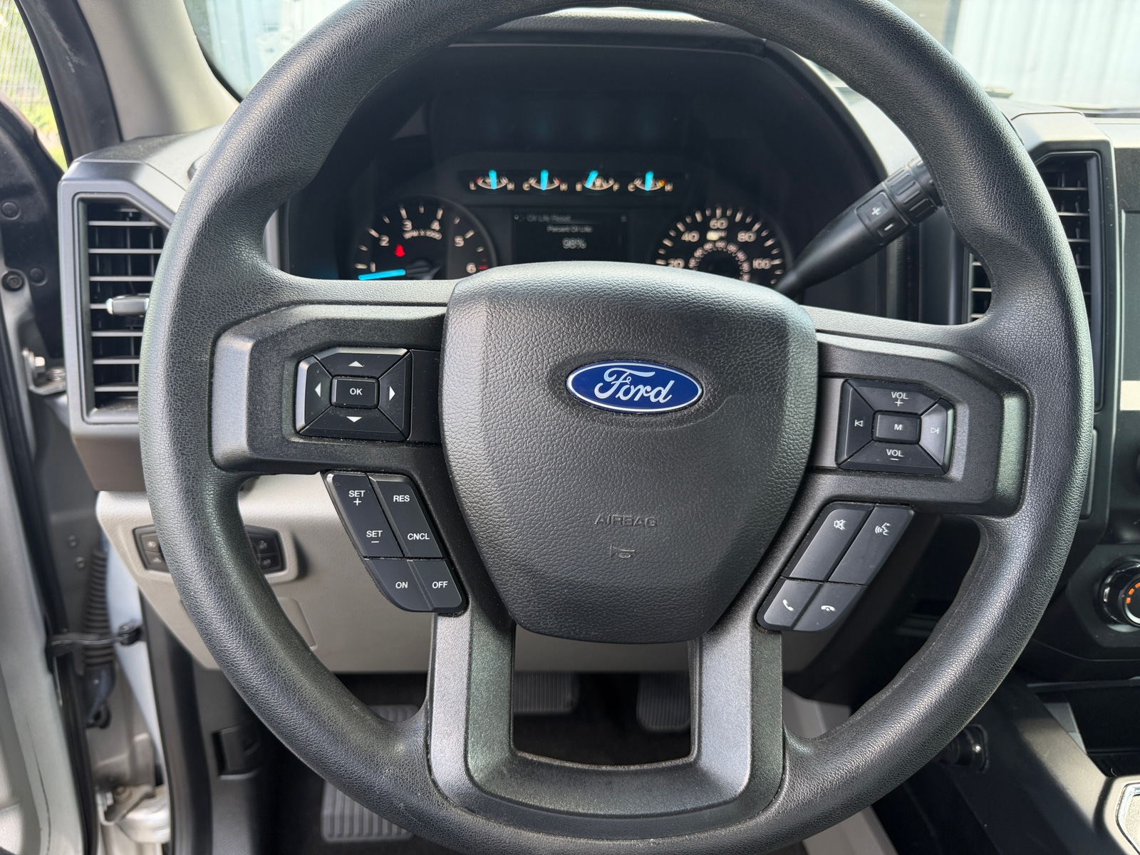 Thumbnail: 2019 Ford Econoline - 5