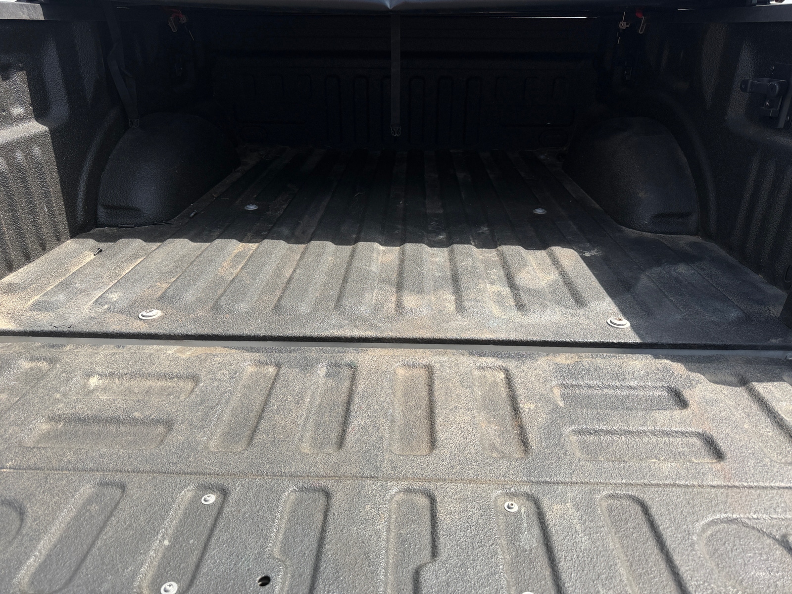 Thumbnail: 2019 Ford Econoline - 7