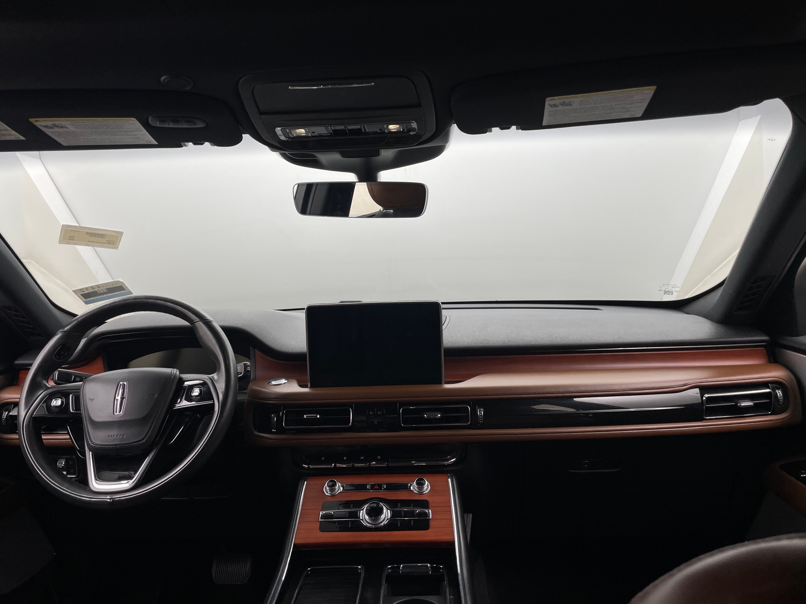 Thumbnail: 2020 Lincoln Aviator - 2
