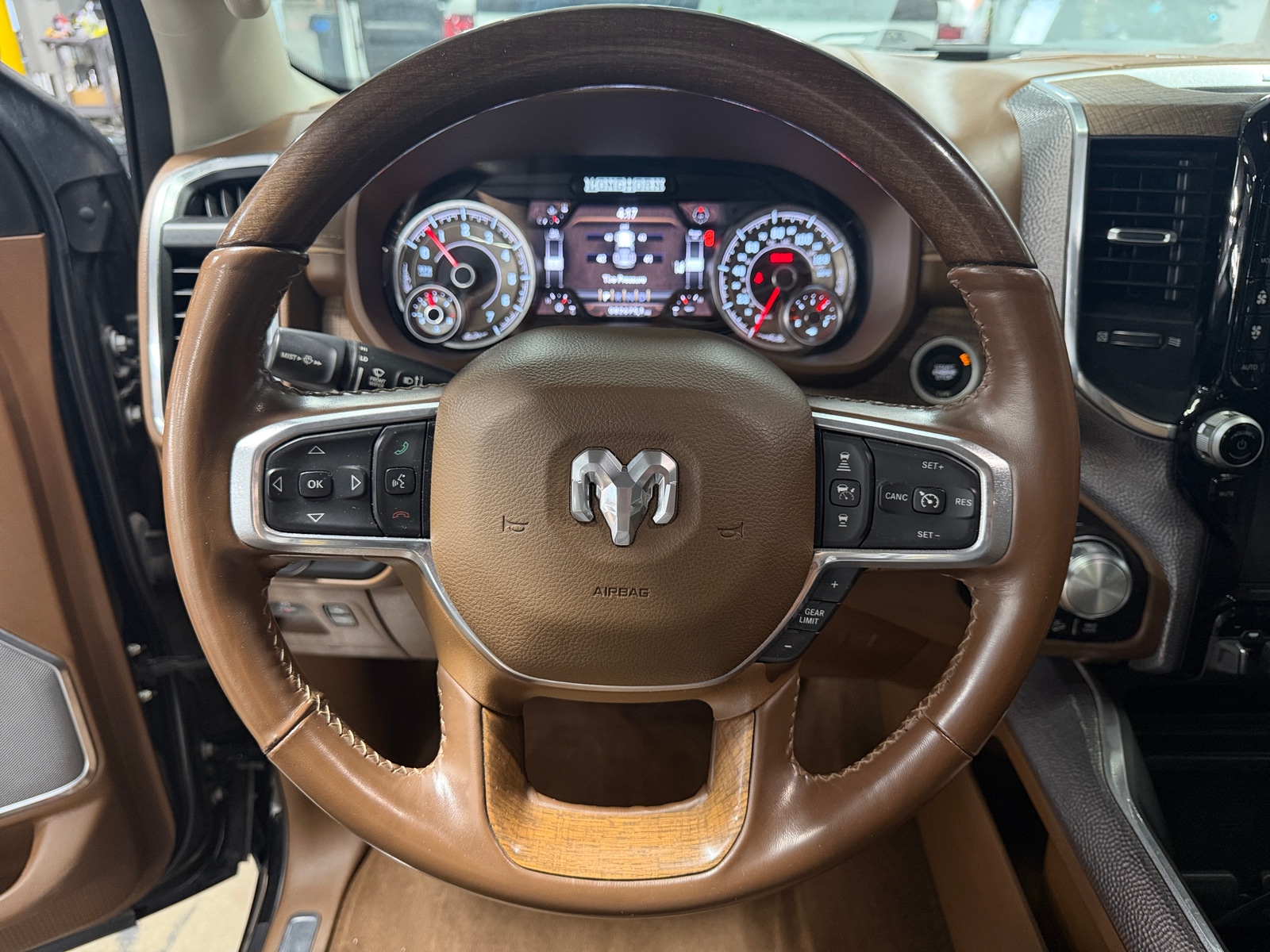 Thumbnail: 2022 RAM 1500 - 4