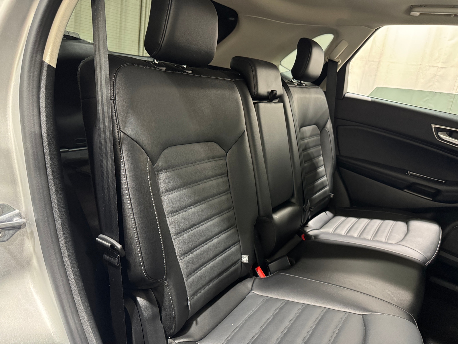 Thumbnail: 2018 Ford Edge - 5
