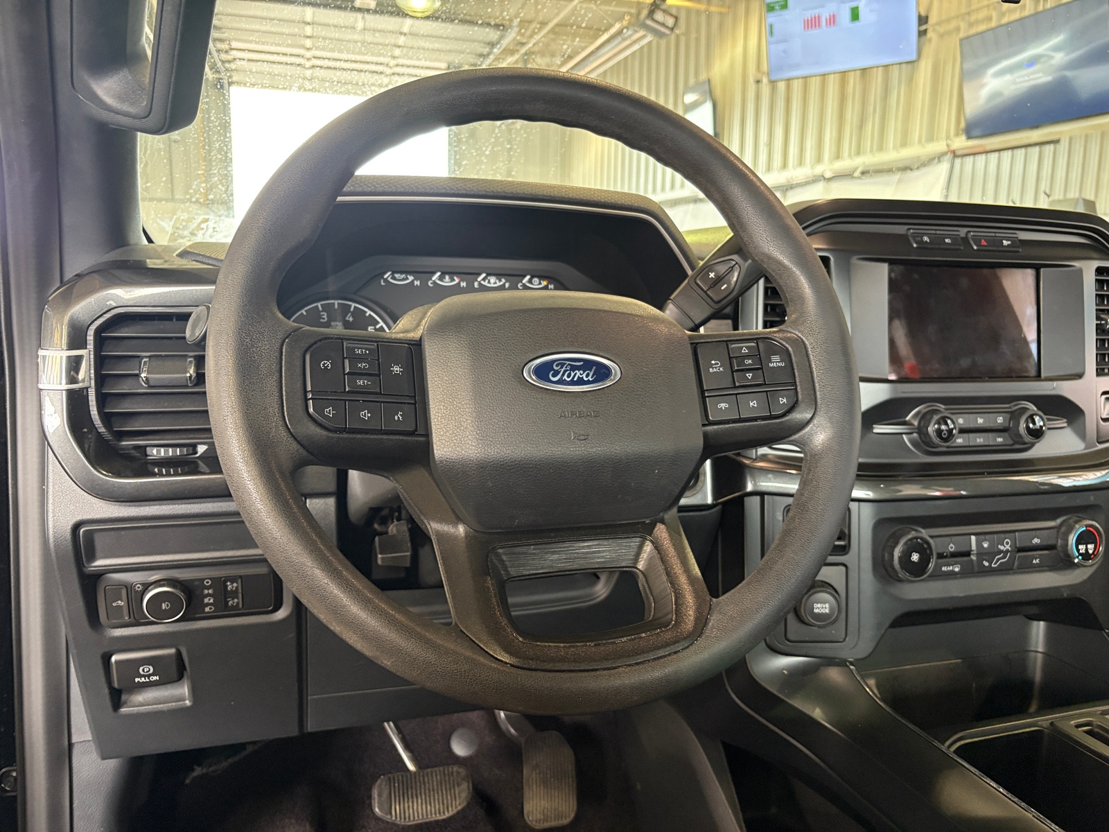 Thumbnail: 2021 Ford Econoline - 5