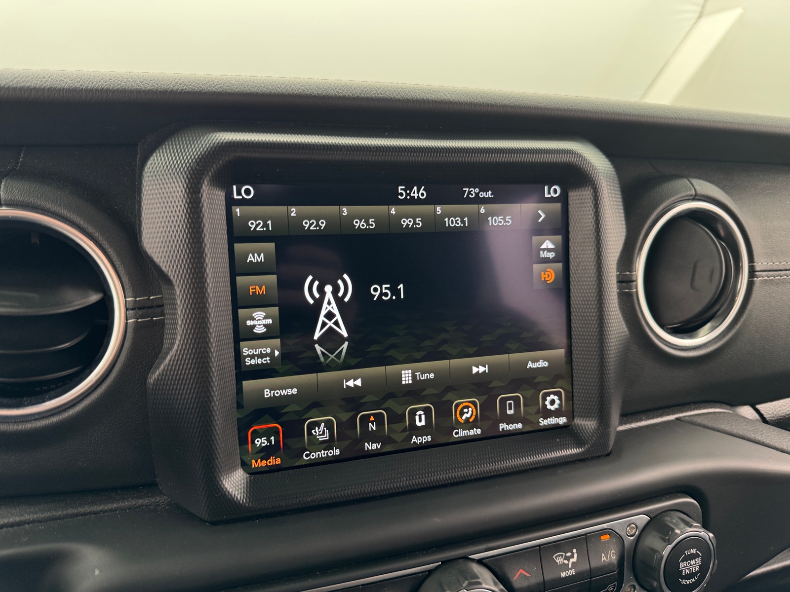 Thumbnail: 2021 Jeep Wrangler - 3
