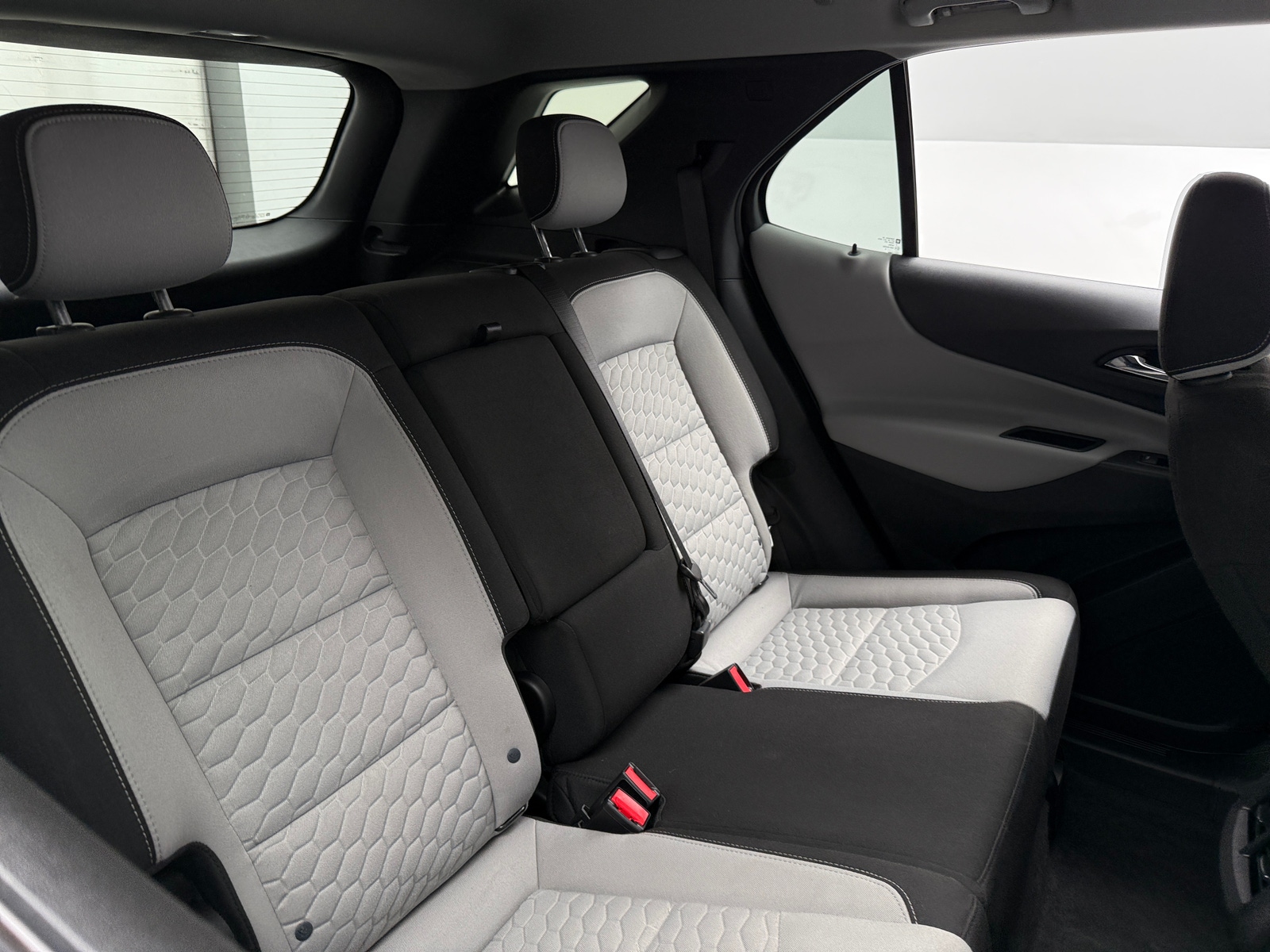 Thumbnail: 2018 Chevrolet Equinox - 6