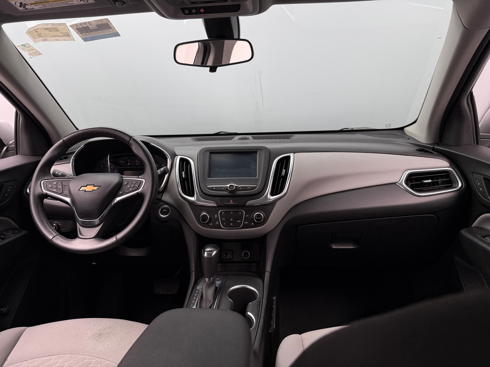 Thumbnail: 2018 Chevrolet Equinox - 3