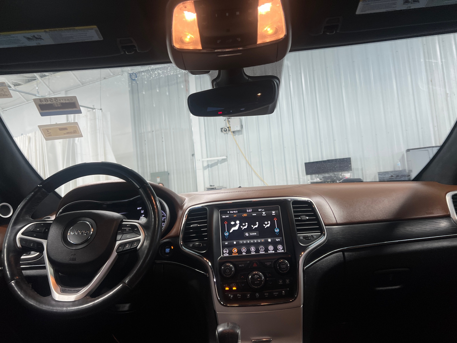 Thumbnail: 2018 Jeep Grand Cherokee - 2
