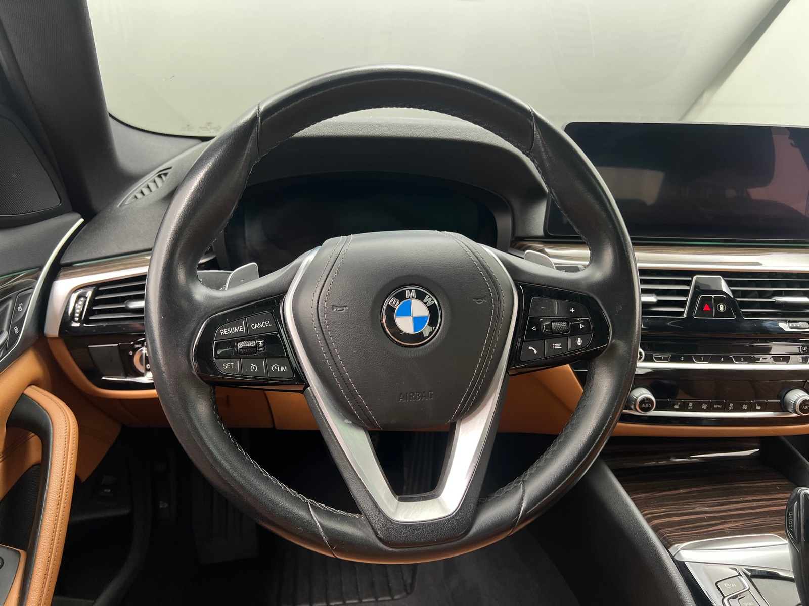 Thumbnail: 2021 BMW 5 Series - 4