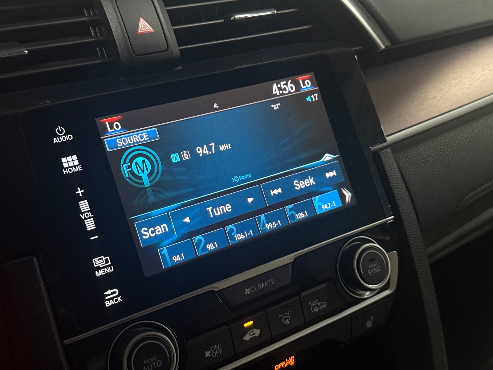 Thumbnail: 2016 Honda Civic - 3