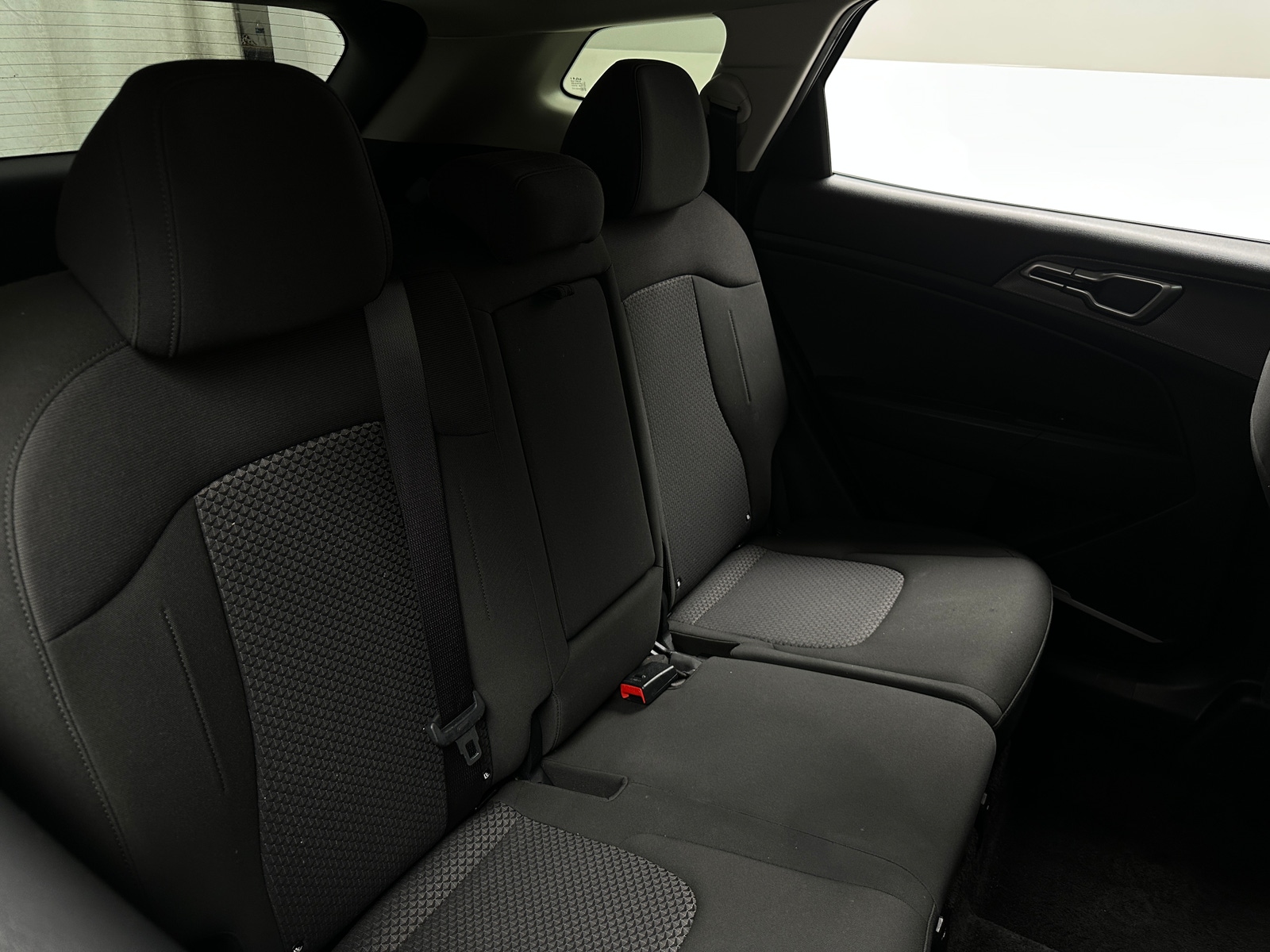 Thumbnail: 2025 Kia Sportage - 6