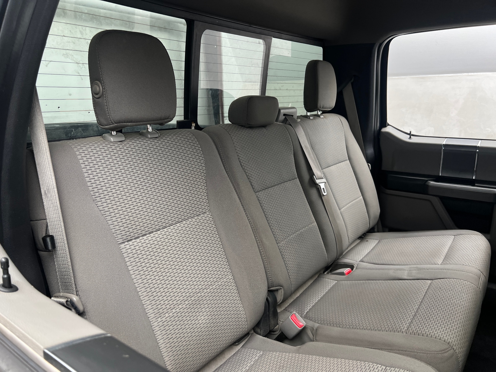 Thumbnail: 2017 Ford Econoline - 6