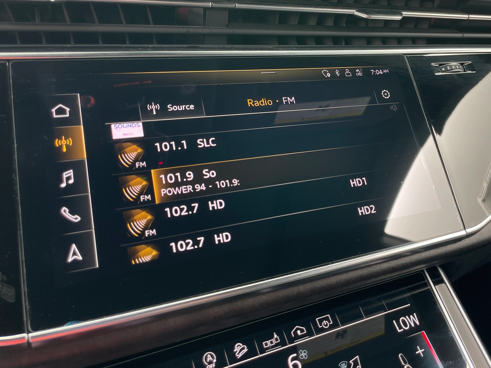Thumbnail: 2020 Audi Q8 - 3