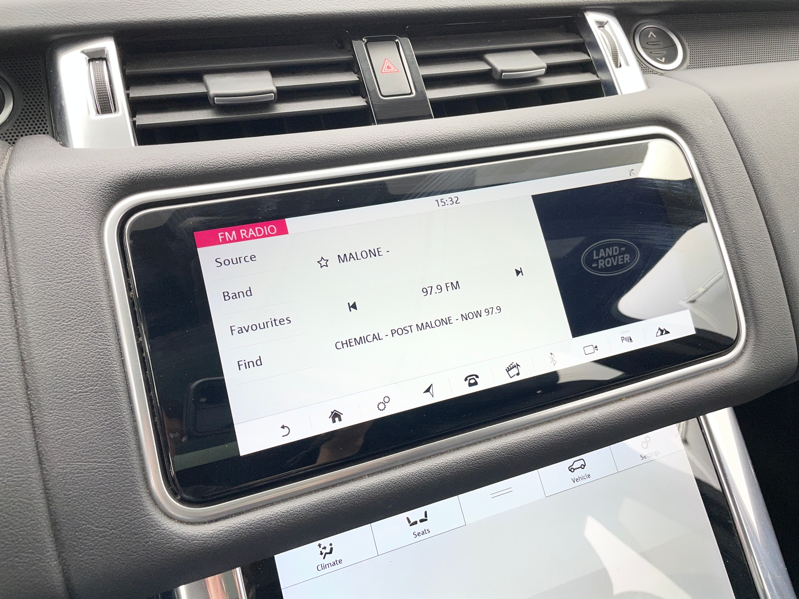 Thumbnail: 2019 Land Rover Range Rover Sport - 3