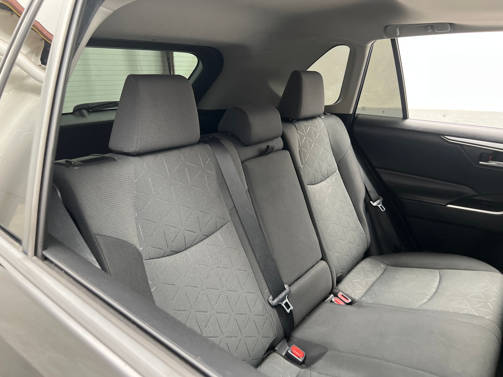 Thumbnail: 2020 Toyota RAV4 - 6