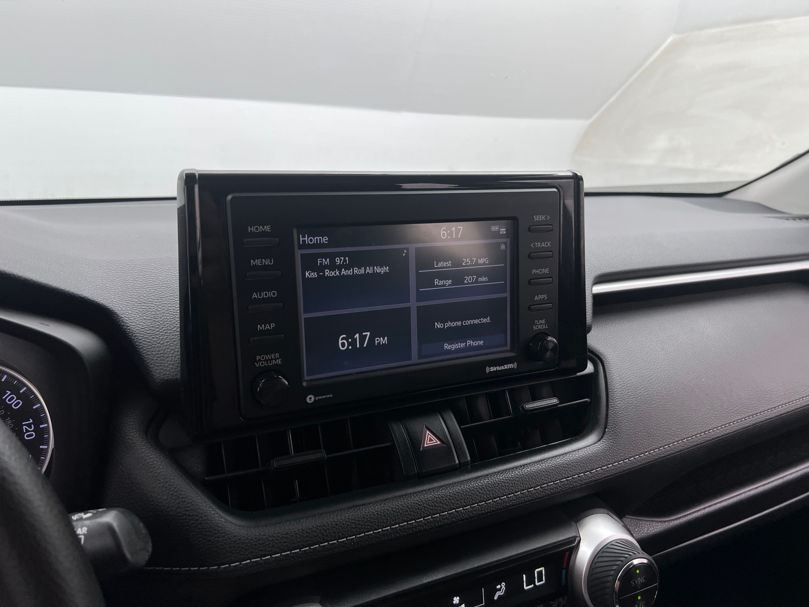Thumbnail: 2020 Toyota RAV4 - 4