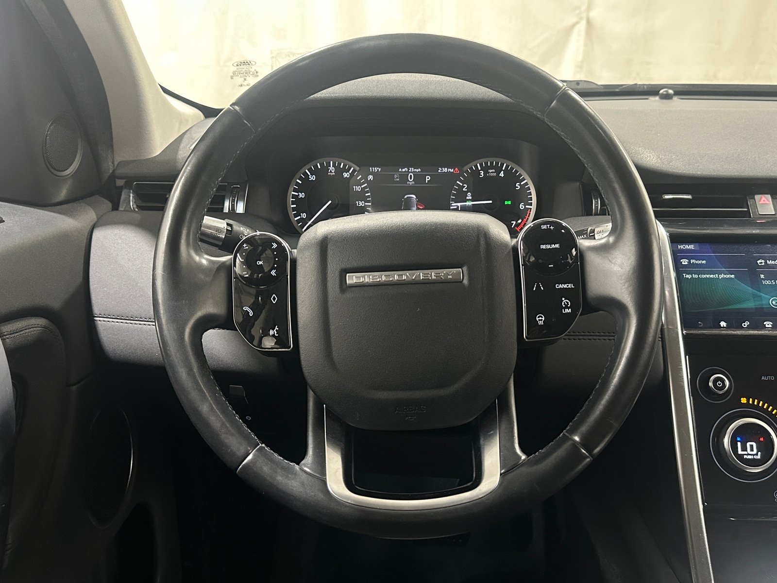Thumbnail: 2020 Land Rover Discovery Sport - 5