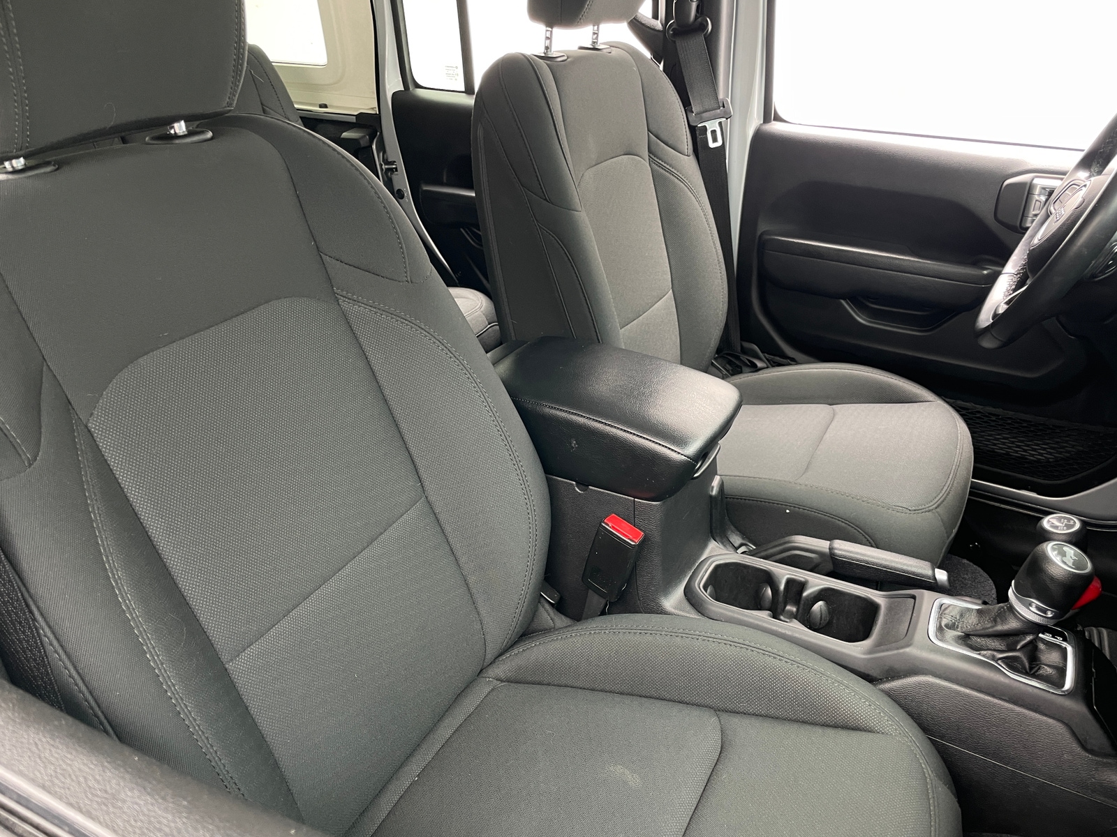 Thumbnail: 2022 Jeep Wrangler - 2