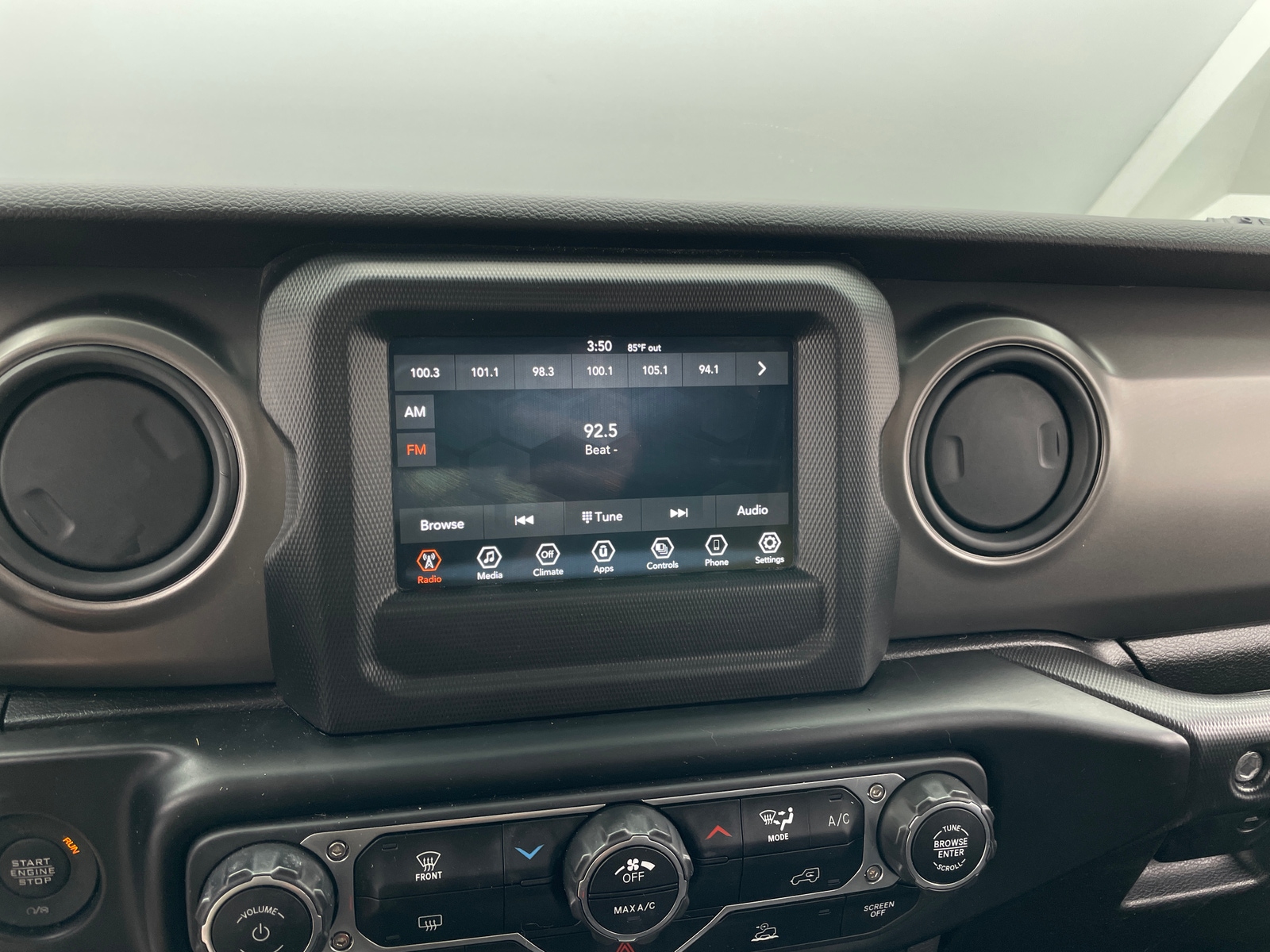 Thumbnail: 2022 Jeep Wrangler - 4