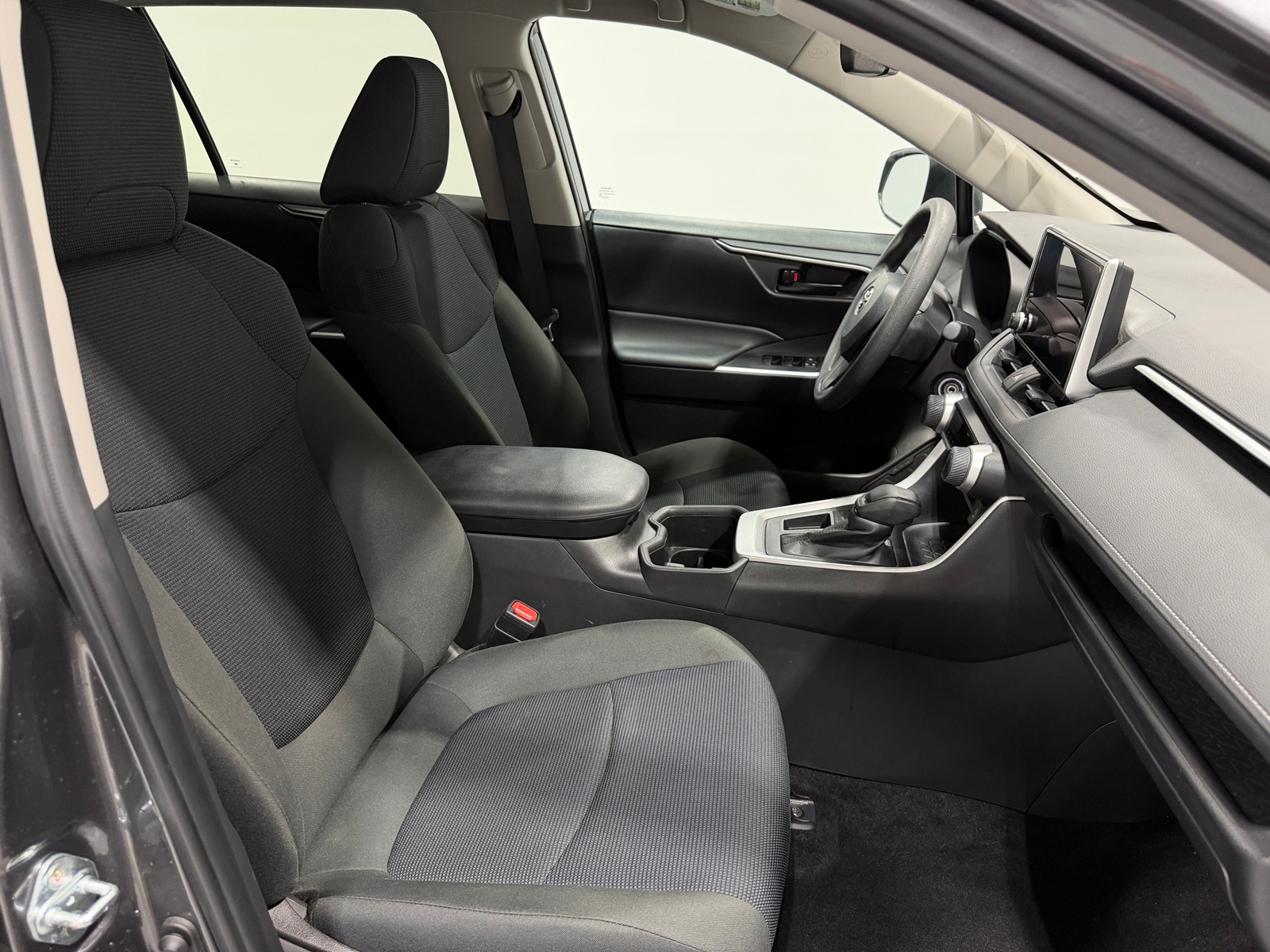 Thumbnail: 2024 Toyota RAV4 - 2