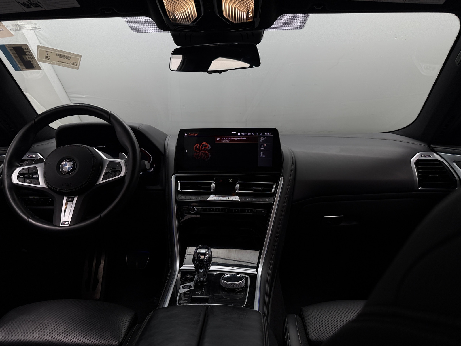 Thumbnail: 2024 BMW 8 Series - 2