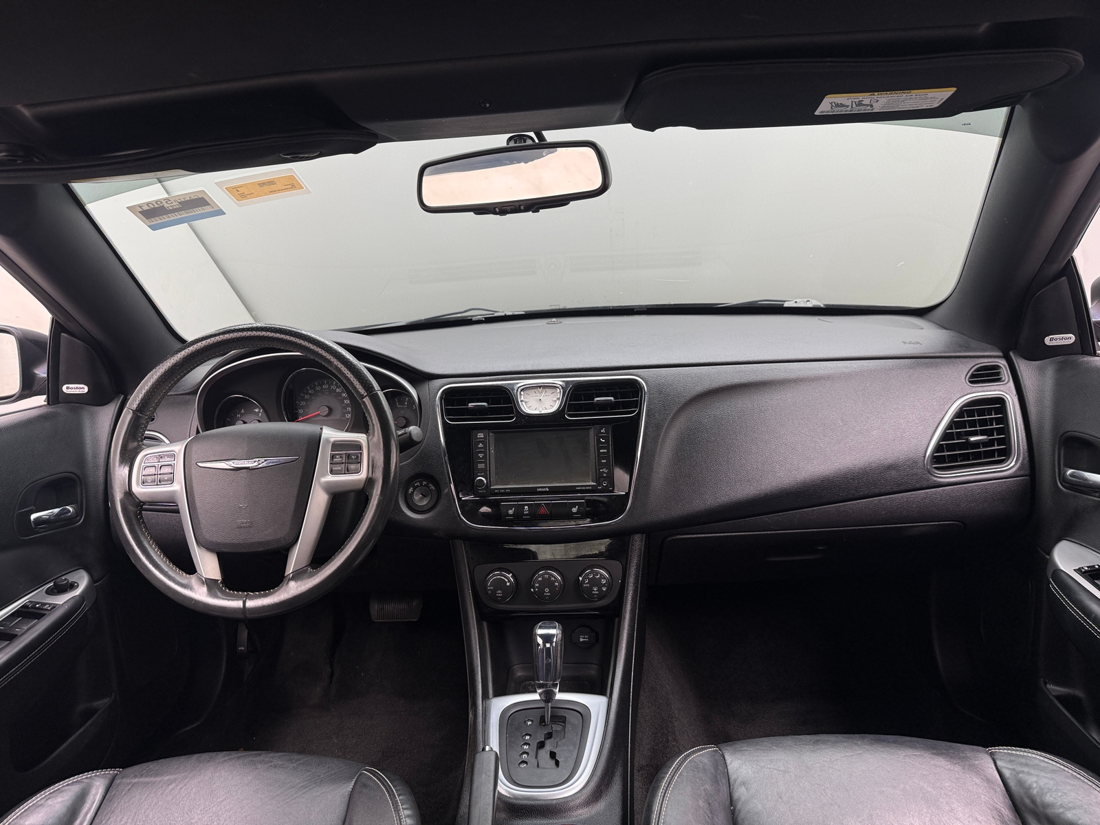 Thumbnail: 2012 Chrysler 200 - 2