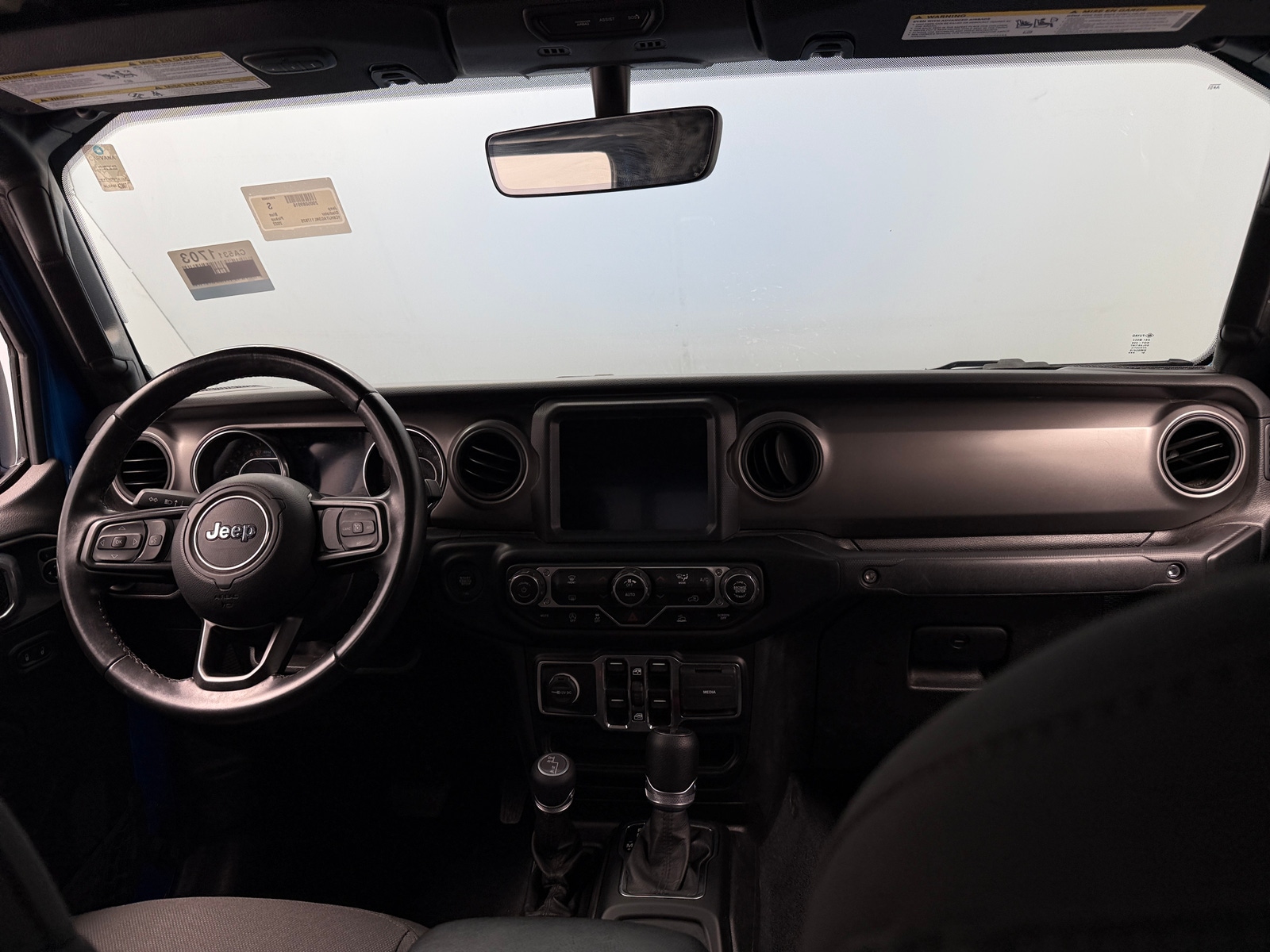 Thumbnail: 2022 Jeep Gladiator - 3